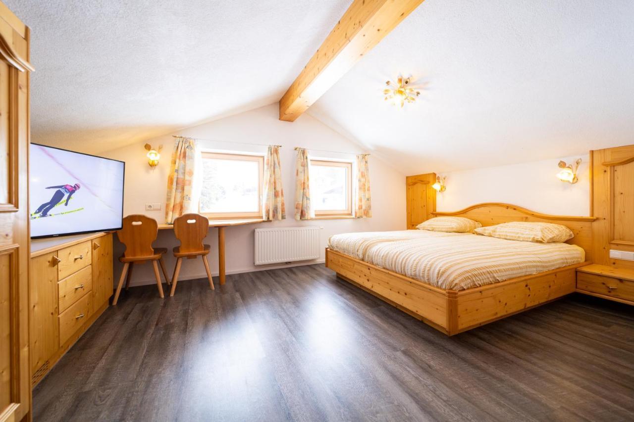 Haus Rosmarie Leilighet St. Anton am Arlberg Eksteriør bilde